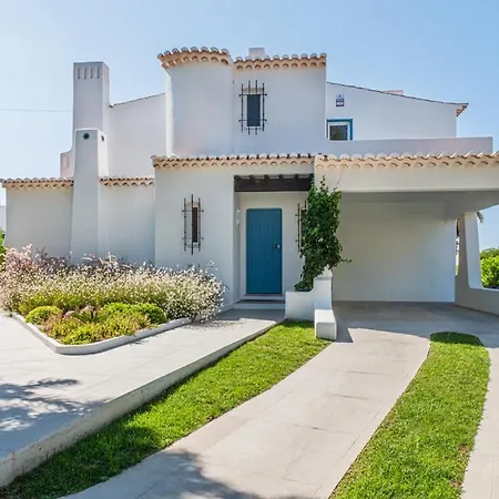 Villa Oscar By Garvetur